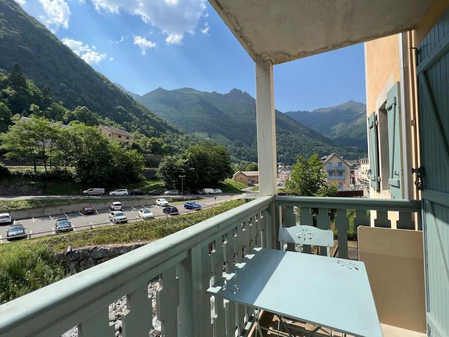 T3 Centre Ville Avec Parking, Balcon Et Wifi. 5P. Cauterets Esterno foto